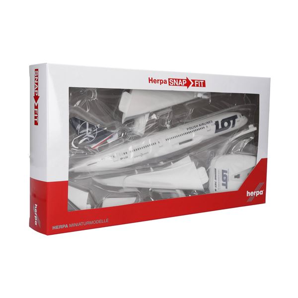 Model B787-9 Dreamliner LOT Polish Airlines 1:200