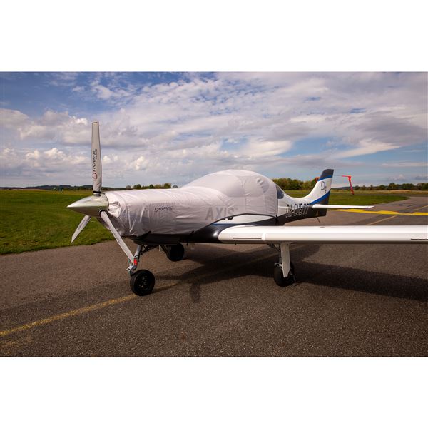 Stuha Dynamic Design "REMOVE BEFORE FLIGHT"