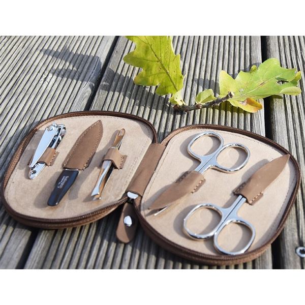 Manicure set PREMIUM LINE Boeing 737 brown