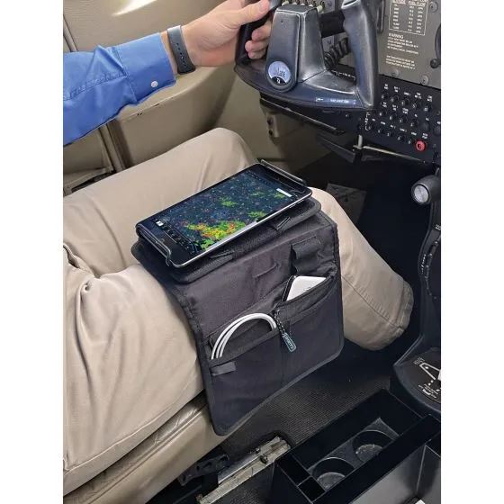 Nákoleník Flight Gear pro tablet 9,7" - 11"