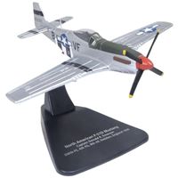 Model P-51D Mustang USAAF RAF Debden 1:72