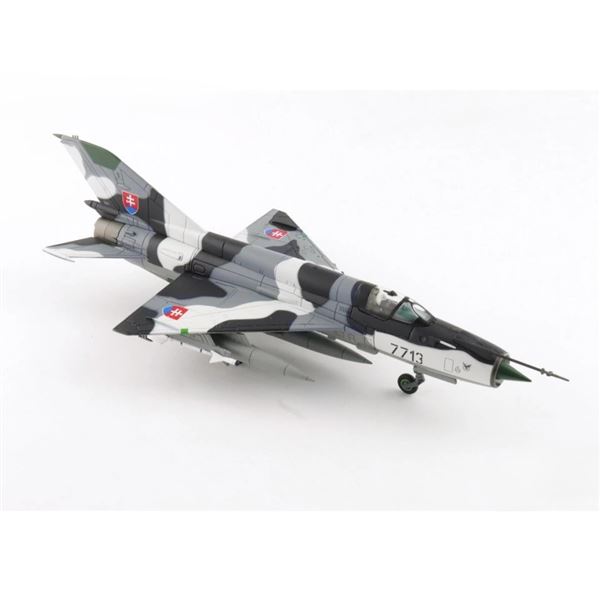 Model MiG-21MF Fishbed-J Slovak Air Force, signature 1:72
