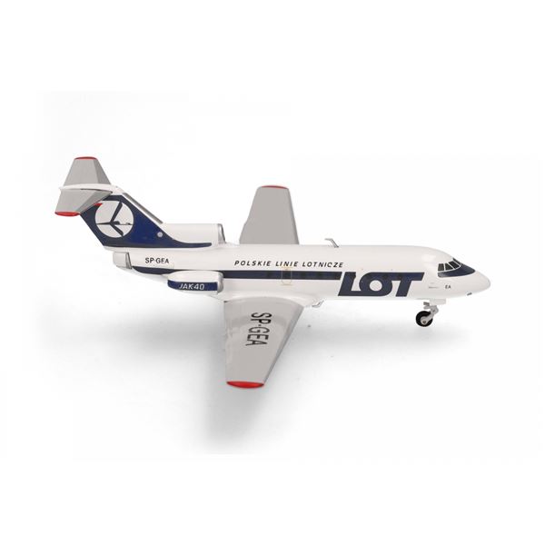 Model Yak-40 LOT Polish Airlines 1:200