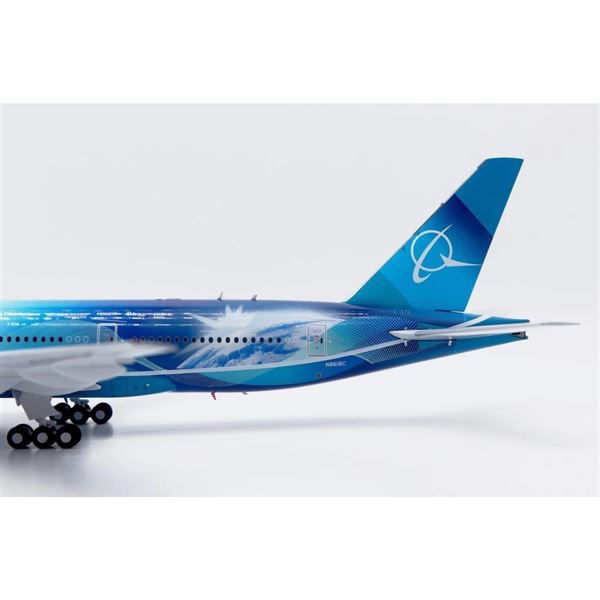 Model B777 Boeing Aicraft "ecoDemonstrator" 1:200