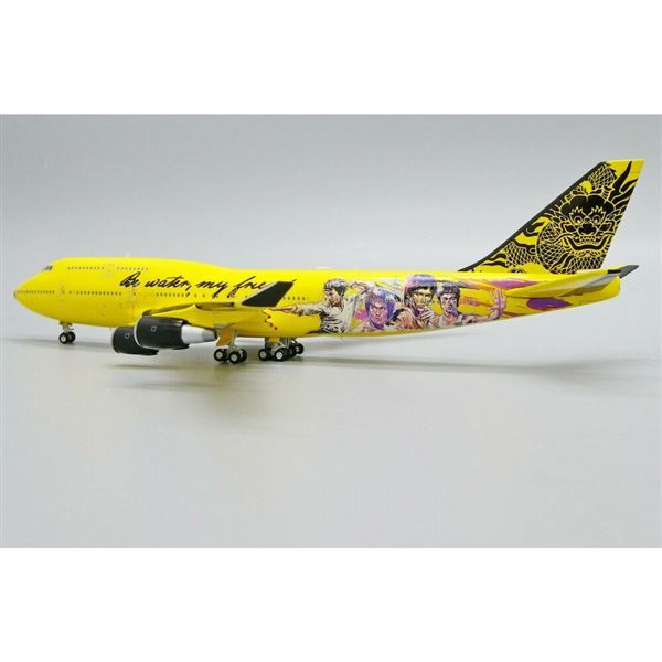 Model B747-400 Bruce Lee 1:400