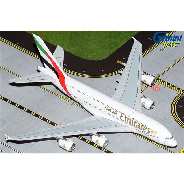 Model A380-842 Emirates 2000 1:400