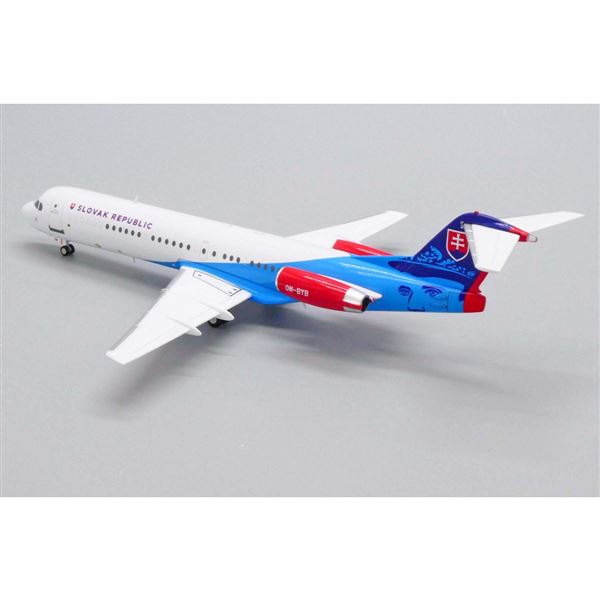Model F100 Slovak Government Flight Service 1:200 