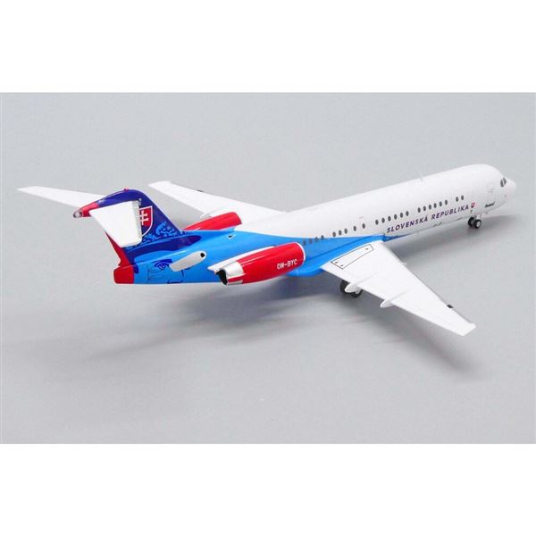 Model Fokker F100 Slovak Government 1:200 