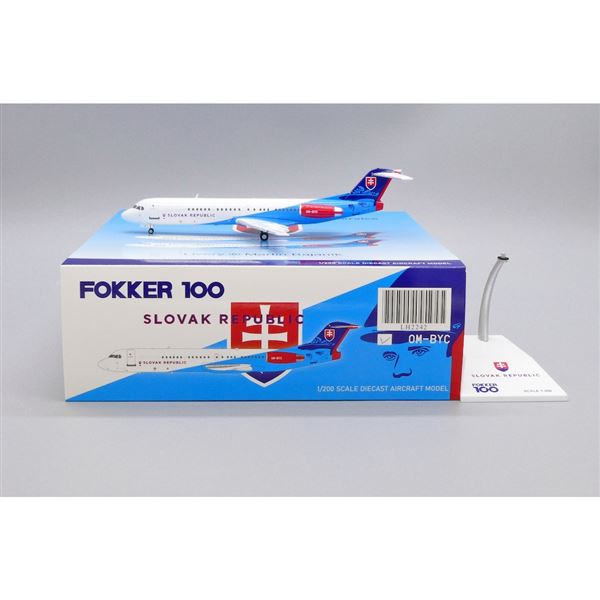 Model Fokker F100 Slovak Government 1:200 