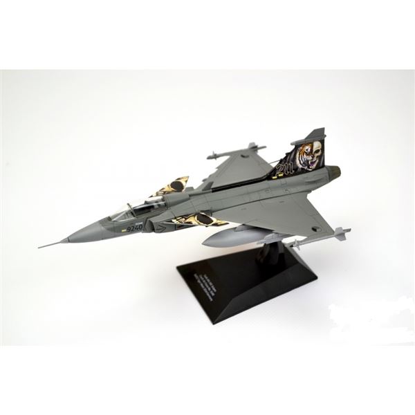 Model JAS-39C Gripen CAF, plk. GYRO 1:72