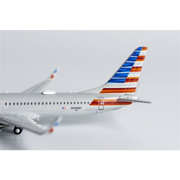 Model B737 American Airlines 2010 1:400