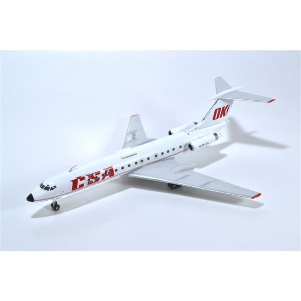 Model Tu-134A CSA "OK" 1:200