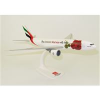 Model B777 Emirates Cargo "Red Rose" 1:200 