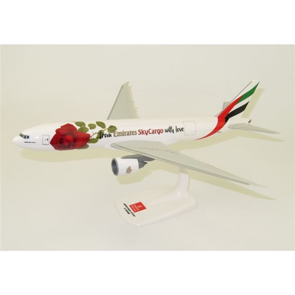 Model B777 Emirates Cargo "Red Rose" 1:200 