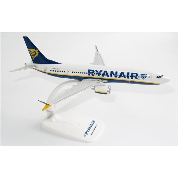Model B737 MAX 8 Ryanair 2010 1:200 