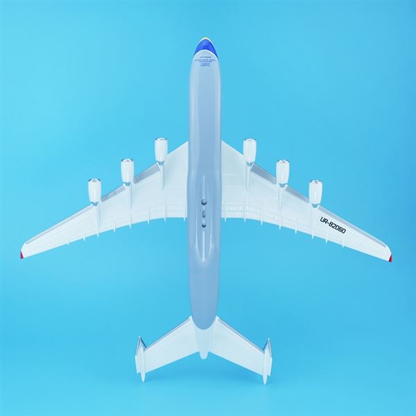 Model An-225 Antonov Design Bureau 2009 1:200