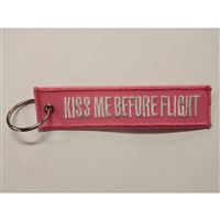 Key Ring “KISS ME BEFORE FLIGHT” pink