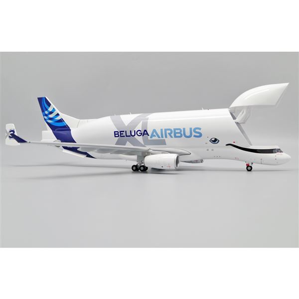 Model A330-743L Beluga XL3 Airbus 1:200