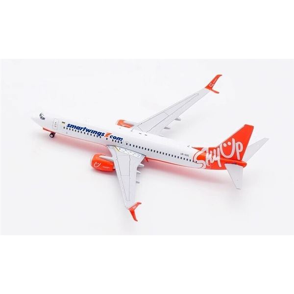 B737 Smartwings "SkyUp Airlines" 1:400