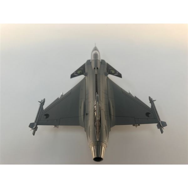 Model Saab JAS-39C Gripen CAF Signature 1:72