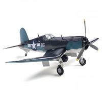 Model F4U Corsair USMC VMF-214 Black Sheep 1943 1:72