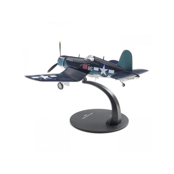 Model F4U Corsair USMC VMF-214 Black Sheep 1943 1:72