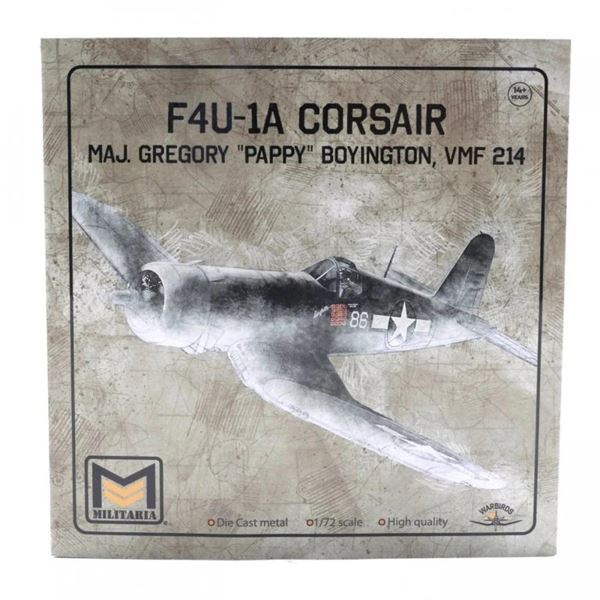 Model F4U Corsair USMC VMF-214 Black Sheep 1943 1:72