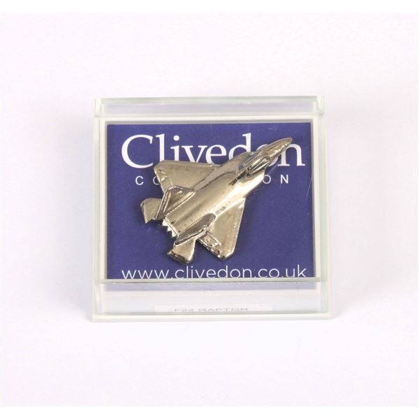 F22 Lockheed Raptor Pin Badge, silver